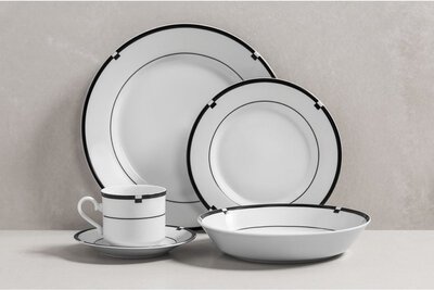 Plato De Postre -Porcelana Tsuji- 7321 - con Borde Negro - Porcelana-7321 - con borde NEGRO